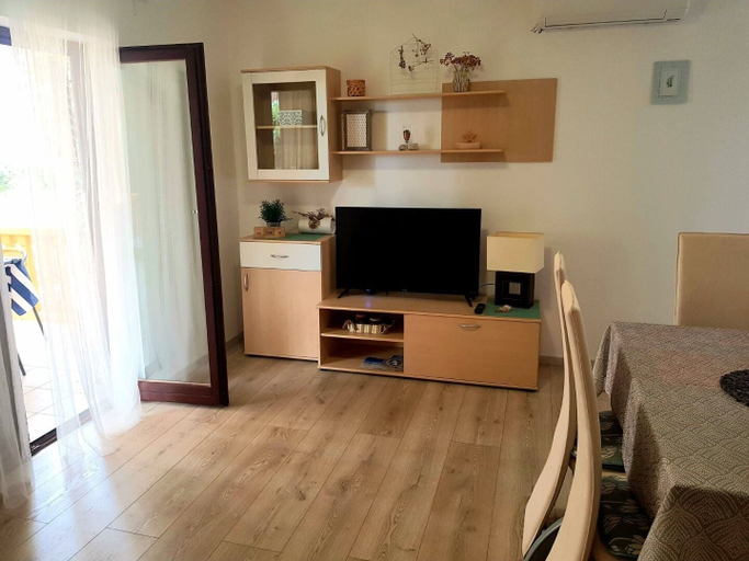 Living room 4, Apartments Mare Family Only, Pag