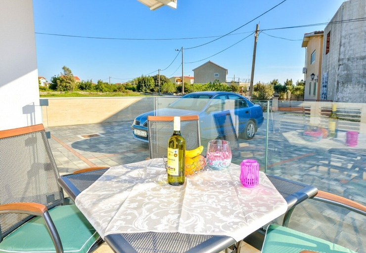 Food & Drinks, Apartments Sunny by the Sea, Nin