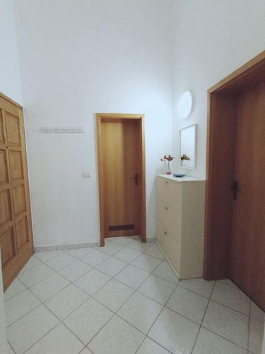 Hallway, Apartment Anchy, Umag