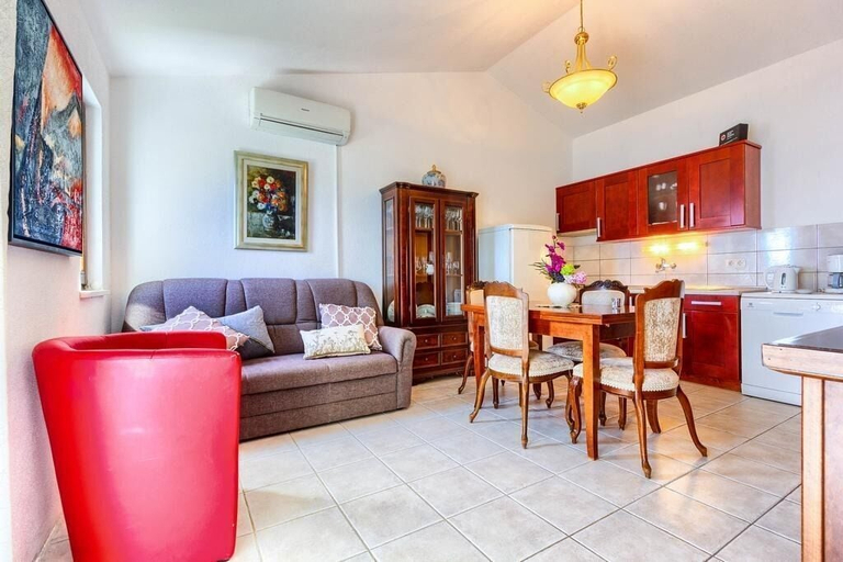 Others 4, Apartments Lidija, Rogoznica
