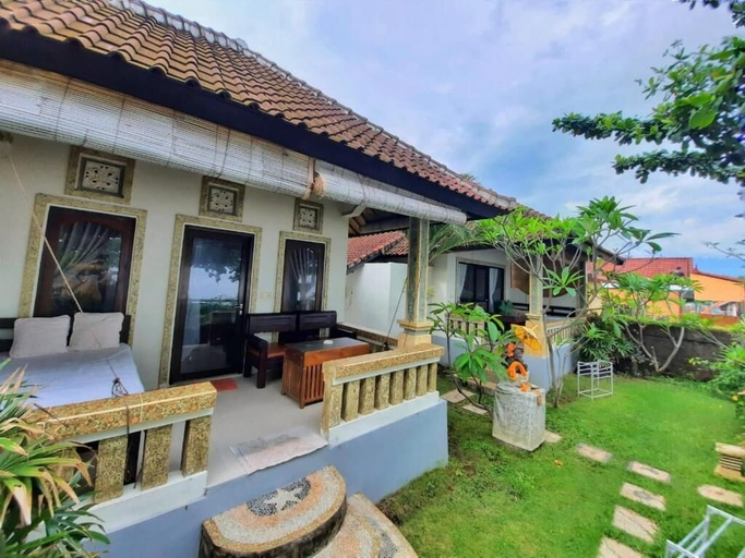 Terrace/patio 4, Solaluna Beach Homestay, Karangasem