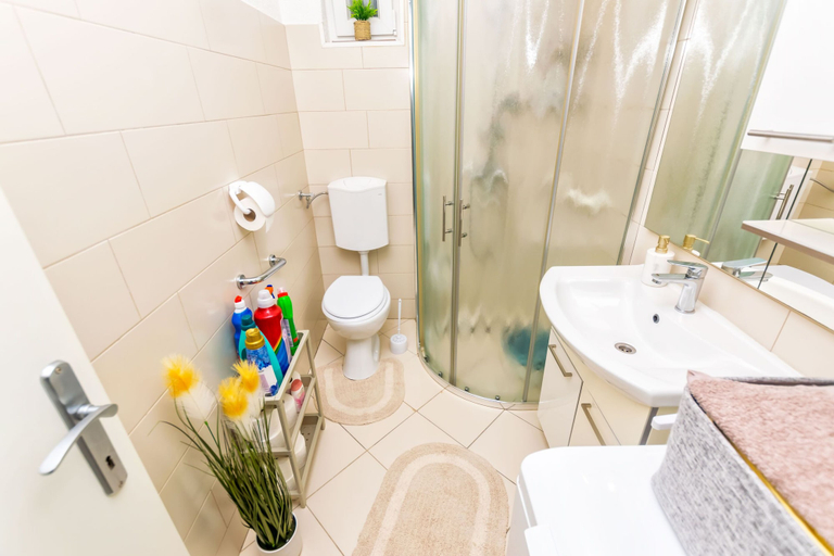 Bathroom 4, Apartment New, Supetar