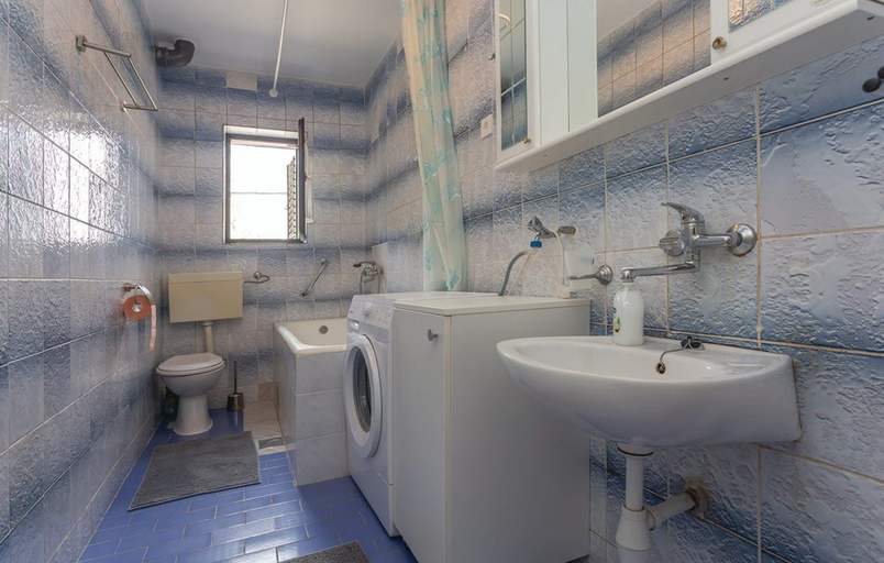 Bathroom 2, House Rural Soul, Promina