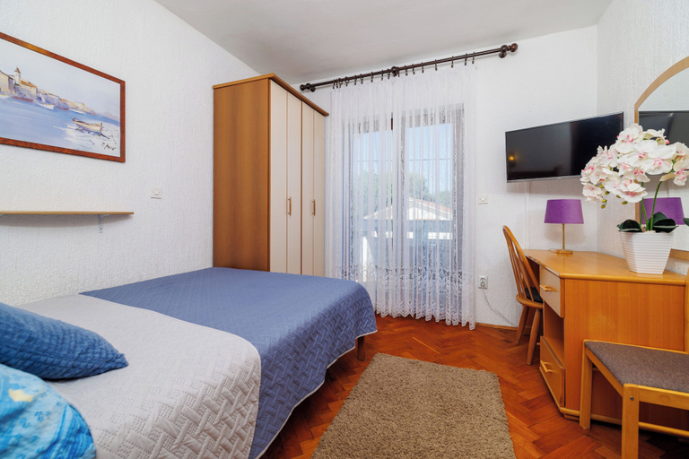 Bedroom 2, Apartment Dragica, Malinska-Dubašnica