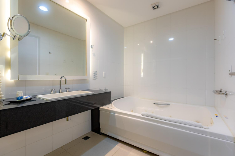 Bathroom 3, Guaruja By Candeias, Guarujá
