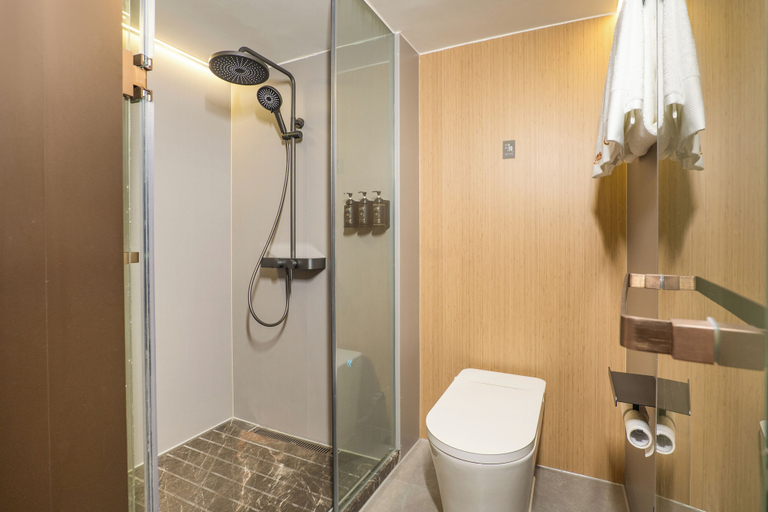Bathroom 5, Junshan Hotel, Guangzhou