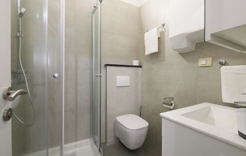 Bathroom 3, House Casa Della Nonna, Kršan