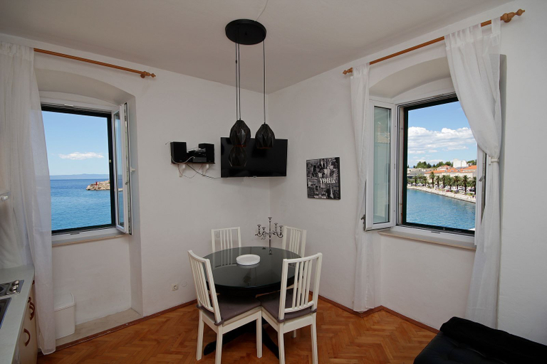 Dining, Apartment Port, Makarska