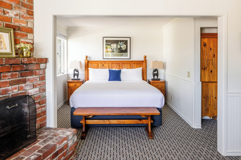 Bedroom 2, Carmel Fireplace Inn, Monterey