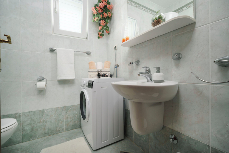 Bathroom 4, Apartments Josip, Vodice