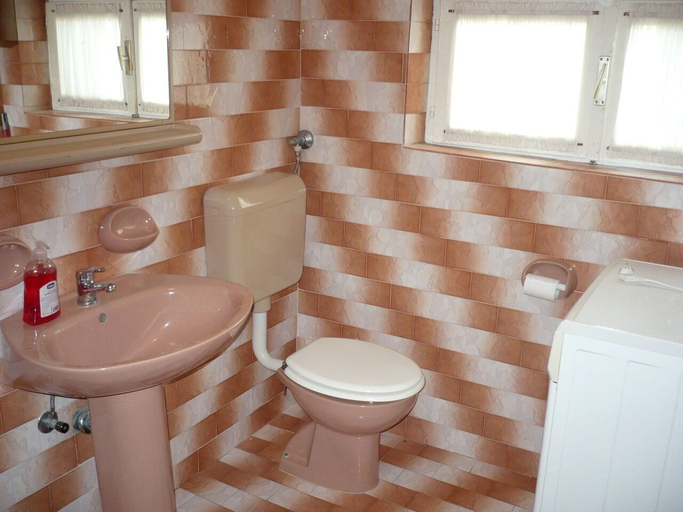 Bathroom 3, Apartments Neva, Primošten