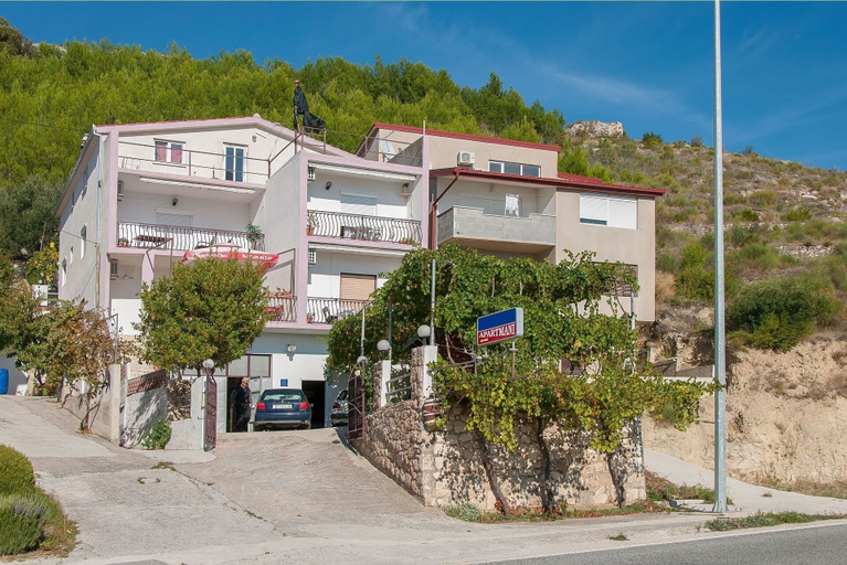 Exterior & Views 2, Apartments Franka, Omiš