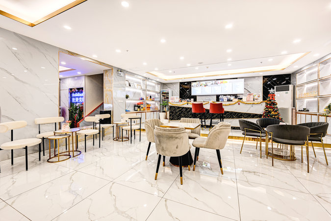 Food & Drinks, Dancenter Bangkok Travellers Hotel, Huai Kwang