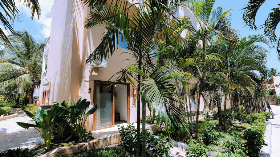 Exterior & Views 2, Paradise Beach Resort, Kati