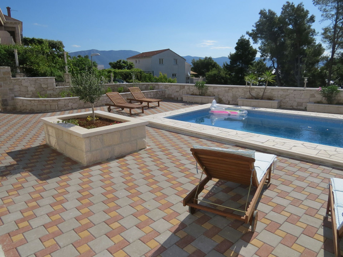 Sport & Beauty 4, House Sandra, Lumbarda