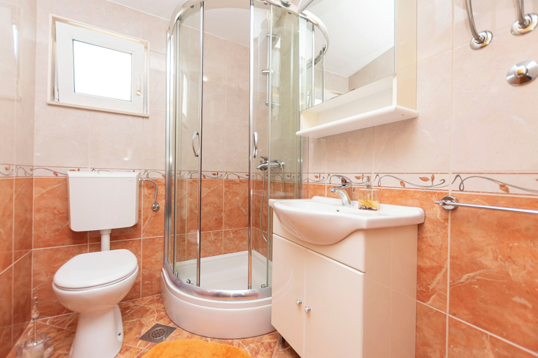 Bathroom 4, Apartments Gordana, Dugi Rat