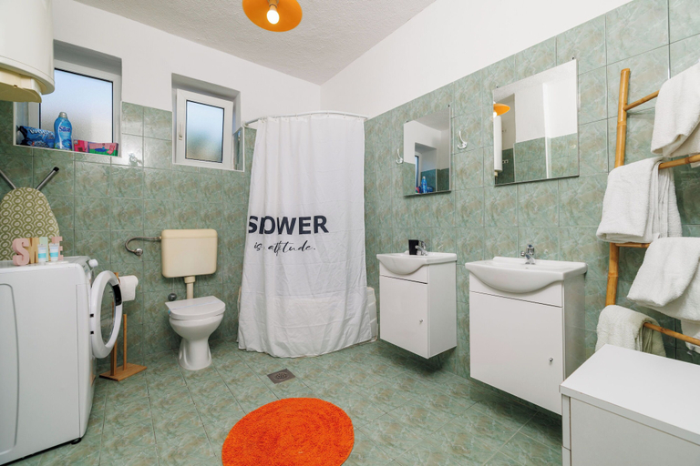 Bathroom, Apartment Mare, Novi Vinodolski