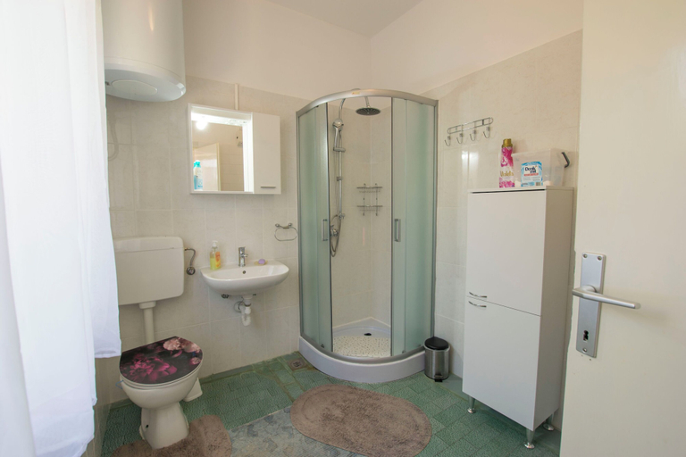 Bathroom 4, Apartment Flower, Rijeka