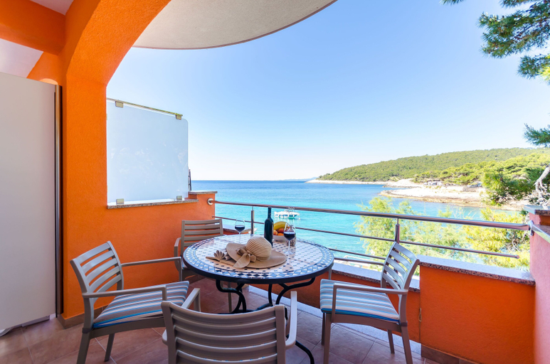 Water view 3, Apartments Juka, Hvar
