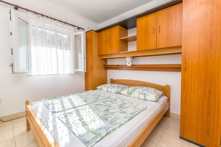 Bedroom 2, Apartments Terrace, Postira