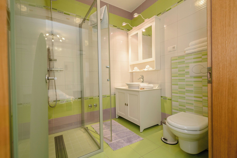 Bathroom 4, Apartments Spomenka Zvonko, Lopar/Supetarska Draga