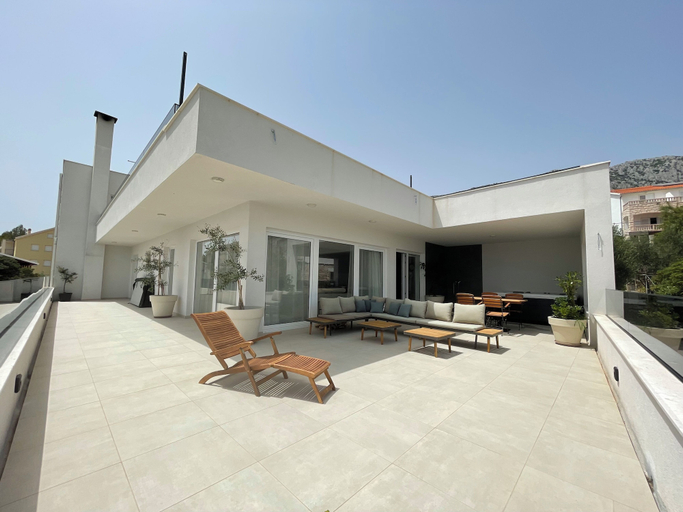 Exterior & Views 2, Exclusive Seafront Suites with hot tub, Jelsa