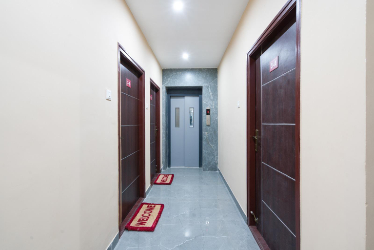 Others 3, Aafiya lakeview apartments, Coimbatore