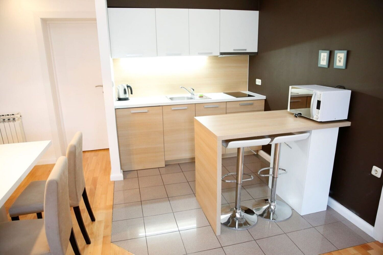 Private kitchen 3, Apartments and Rooms Guesthouse Lorenta, Vodice