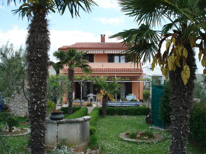 Garden 4, Apartments Andy, Sukošan