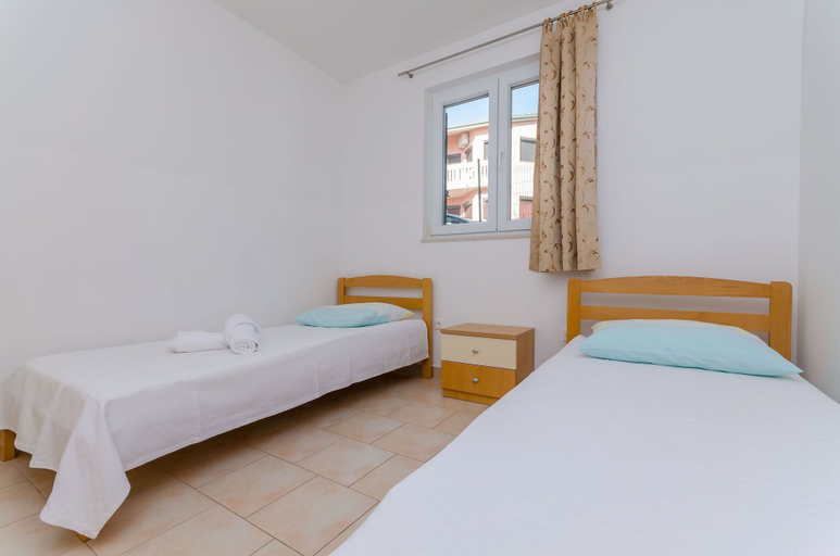 Bedroom 3, Apartments Modric, Trogir