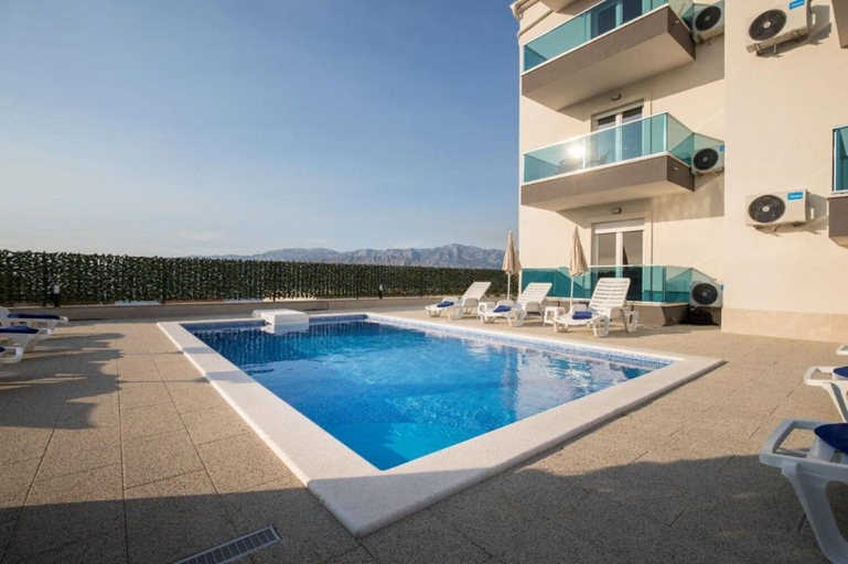 Sport & Beauty 5, Apartments Jakov, Postira