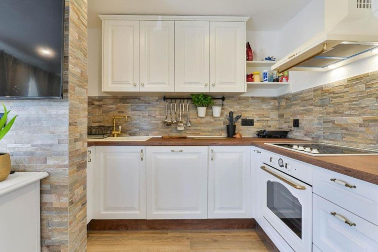 Private kitchen 5, House Kate, Benkovac