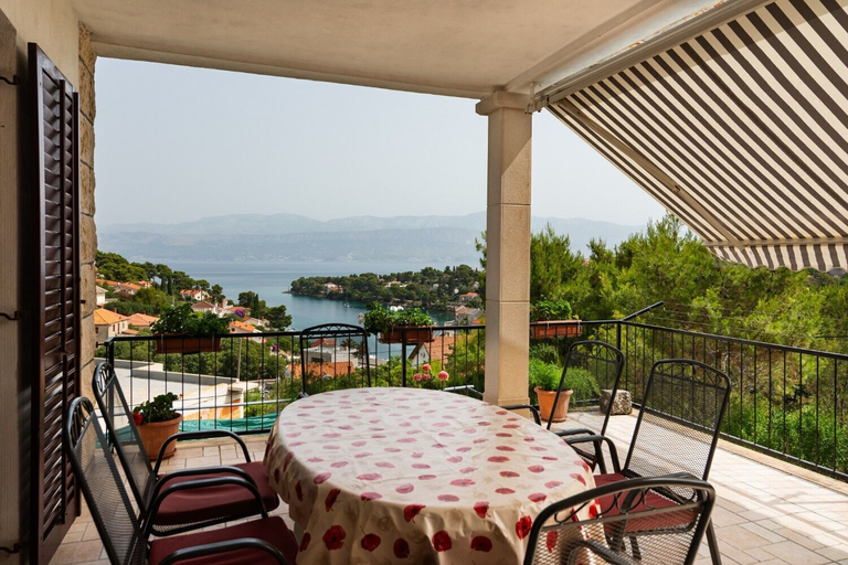 Others 5, Apartment Ivope, Supetar