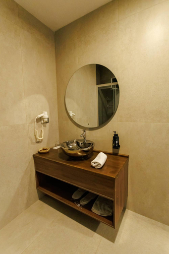 Bathroom 5, TUNA OTEL, Gelibolu