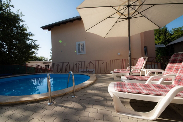 Sport & Beauty 5, Apartment Ivona, Njivice