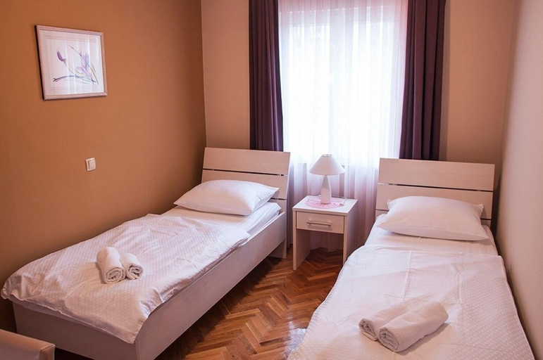 Bedroom 2, Apartments Karolinas, Novalja