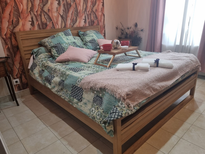 Room 3, La villa marcelle, Pas-de-Calais