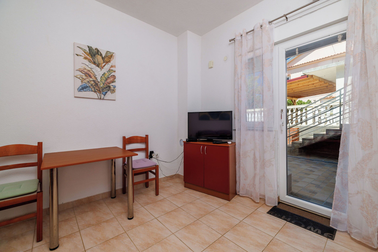 Dining, Apartments Domagoj, Karlobag