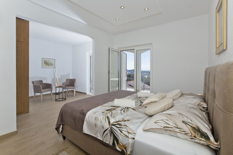 Bedroom 2, Apartments Nadi, Hvar