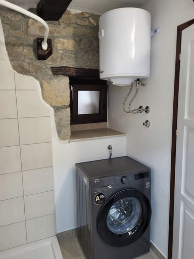 Bathroom 4, Apartment Balidur, Buzet