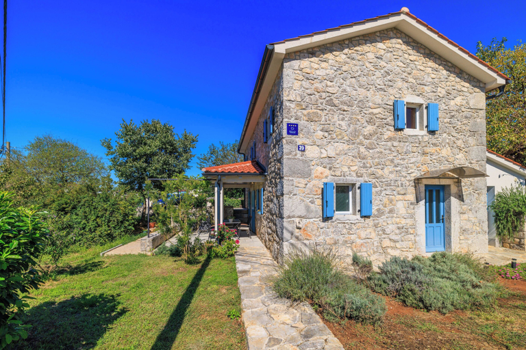 Building design 4, House Maja, Krk