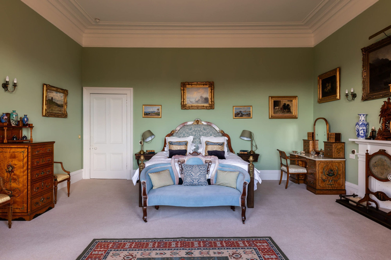 Room 2, Errol Park - Stately Home Outbuildings Views, Perthshire and Kinross