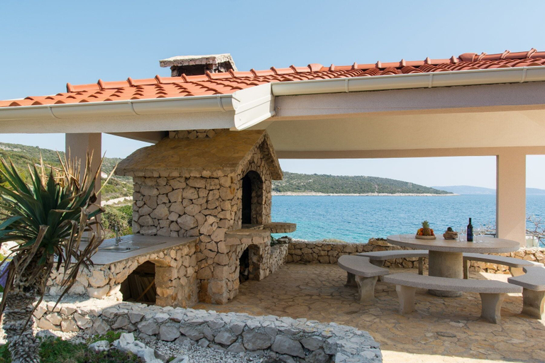 Terrace/patio 2, House Slobodna, Marina