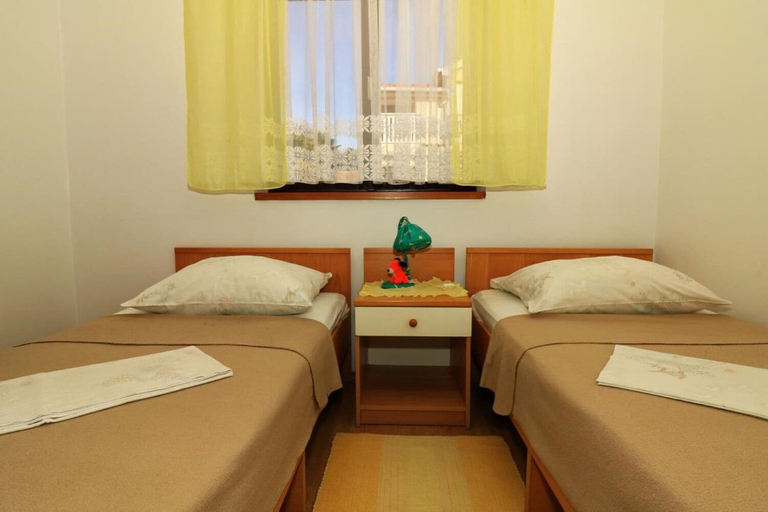 Bedroom 2, Apartments Slavica, Tisno
