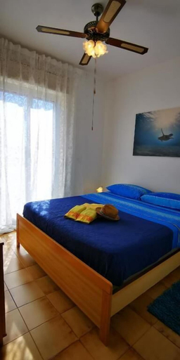 Others 5, Rooms Guitgia, Agrigento