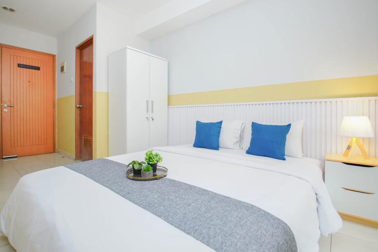 Bedroom 2, Warm and Simple Studio at Cinere Bellevue Suites Apartment By Travelio, Depok