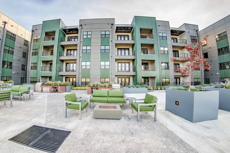 Fireplace, Landing Furnished Apartments Harborside - Memphis, Shelby