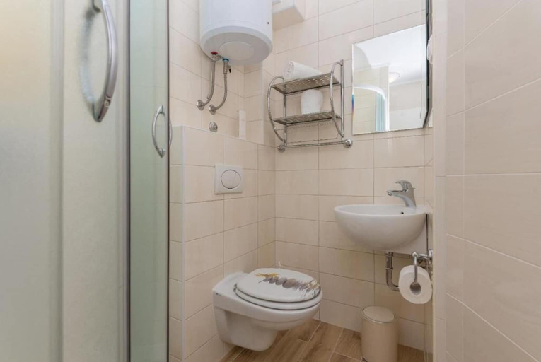 Bathroom 3, Apartment Marie, Makarska