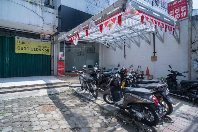 Exterior & Views 2, RedDoorz Plus @ Batutulis Bogor, Bogor