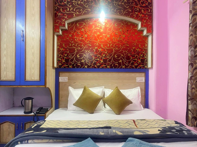 Room 4, Hotel Royal Inn B&B Shimla, Shimla